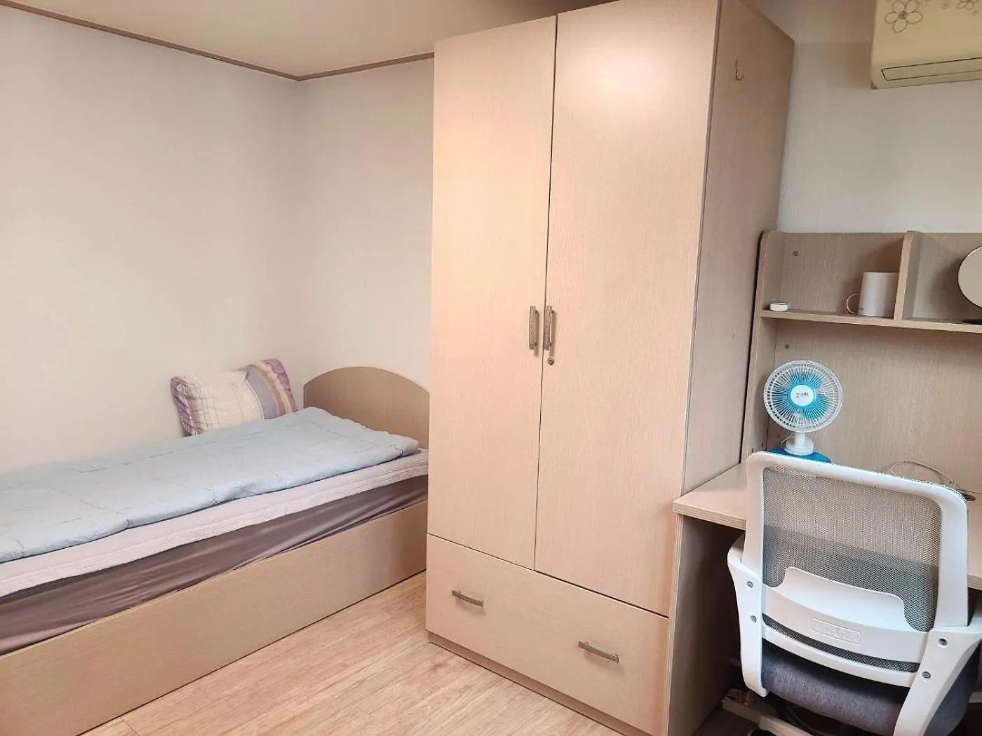 Hongdae, Sinchon Yeonhui House Hotel Seoul 0*,  South Korea